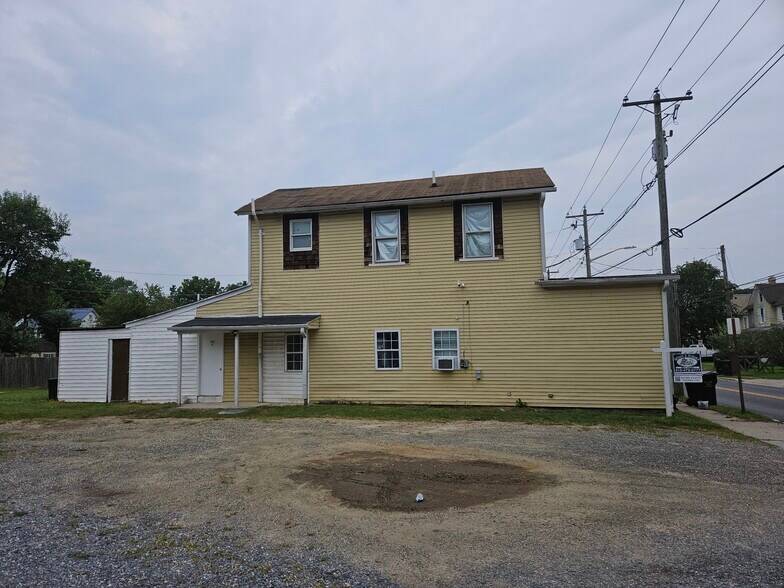 More Photos Of 517 W Sunset Ave, Greensboro Multifamily For Sale