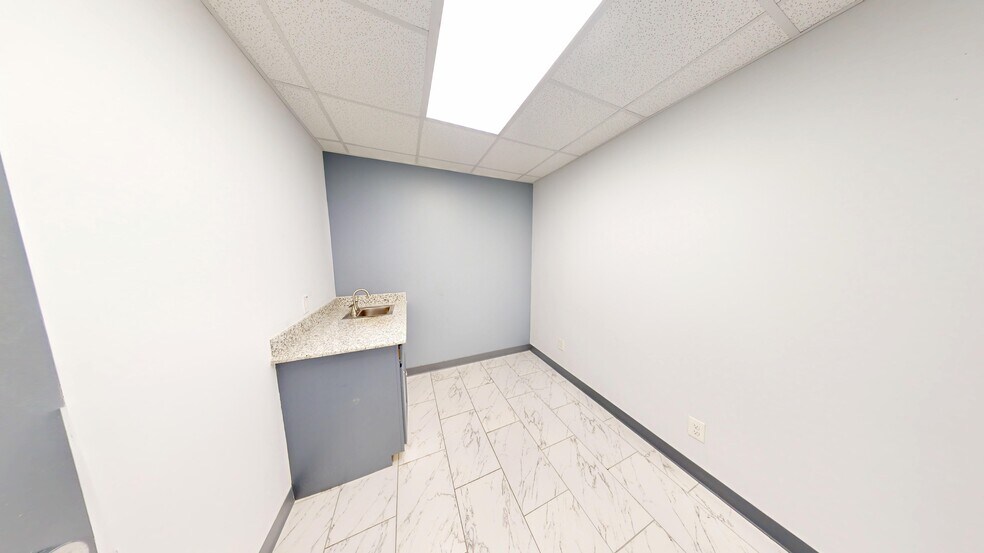 More Photos Of 12 Professional Park Dr, Webster Medical For Sale