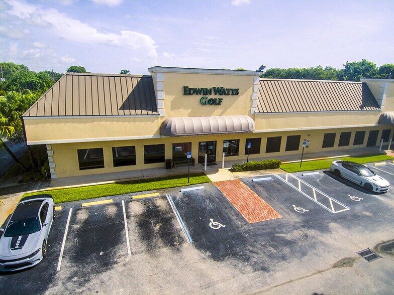 Primary Photo Of 3889 Northlake Blvd, Palm Beach Gardens Freestanding For Sale