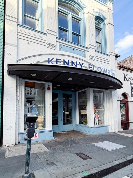 More Photos Of 345 King St, Charleston Storefront Retail Office For Lease
