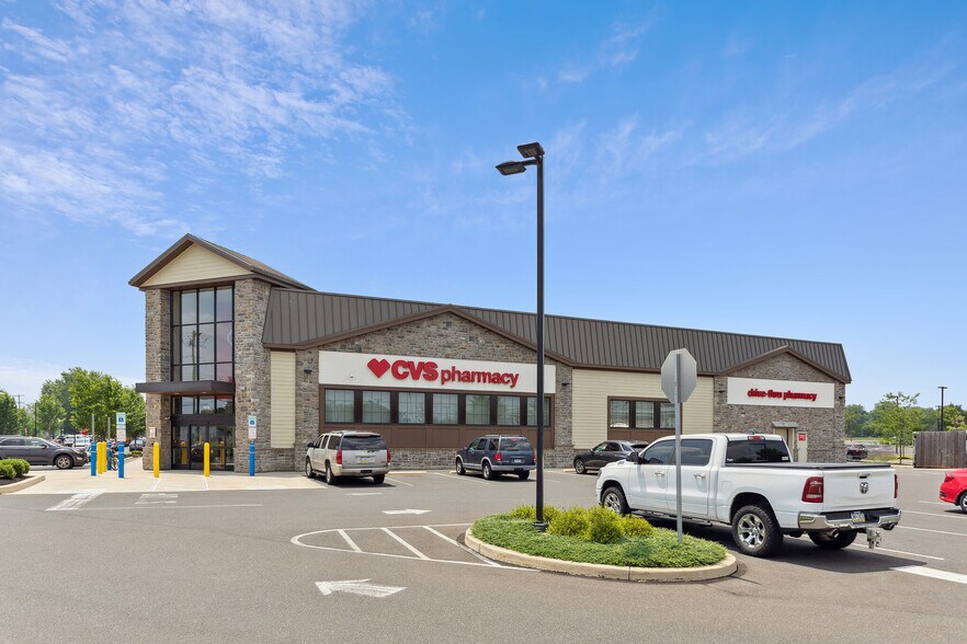 More Photos Of 101 Easton Rd, Horsham Township Drugstore For Sale