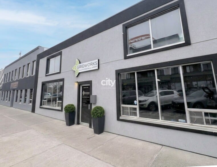 Primary Photo Of 10555 111th St NW, Edmonton Flex For Sale