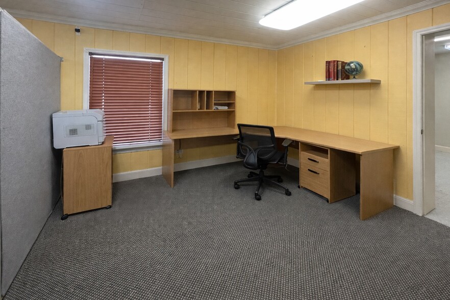 More Photos Of 713 E Atlantic Blvd, Pompano Beach Office For Sale