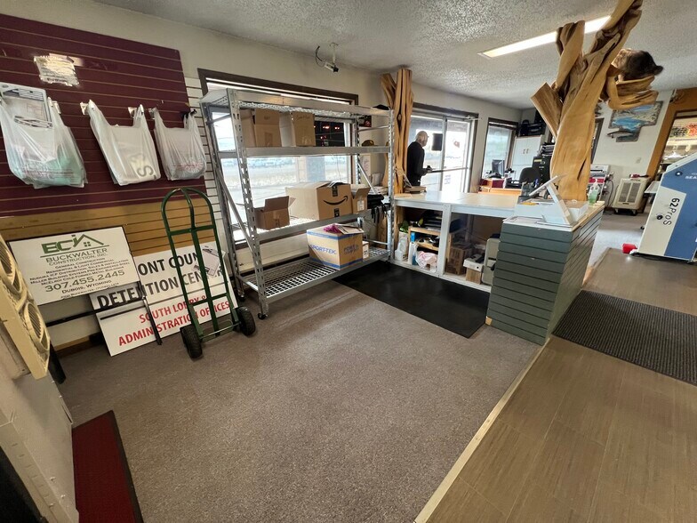 More Photos Of 1720 Main St, Lander Warehouse For Sale