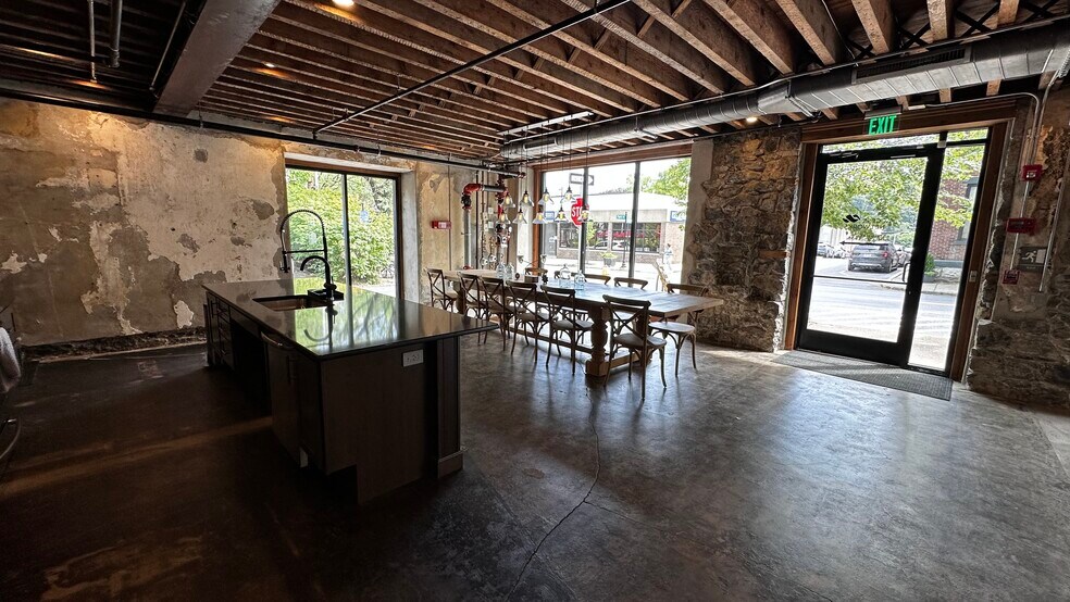 More Photos Of 225 Ferry St, Easton Office Residential For Lease