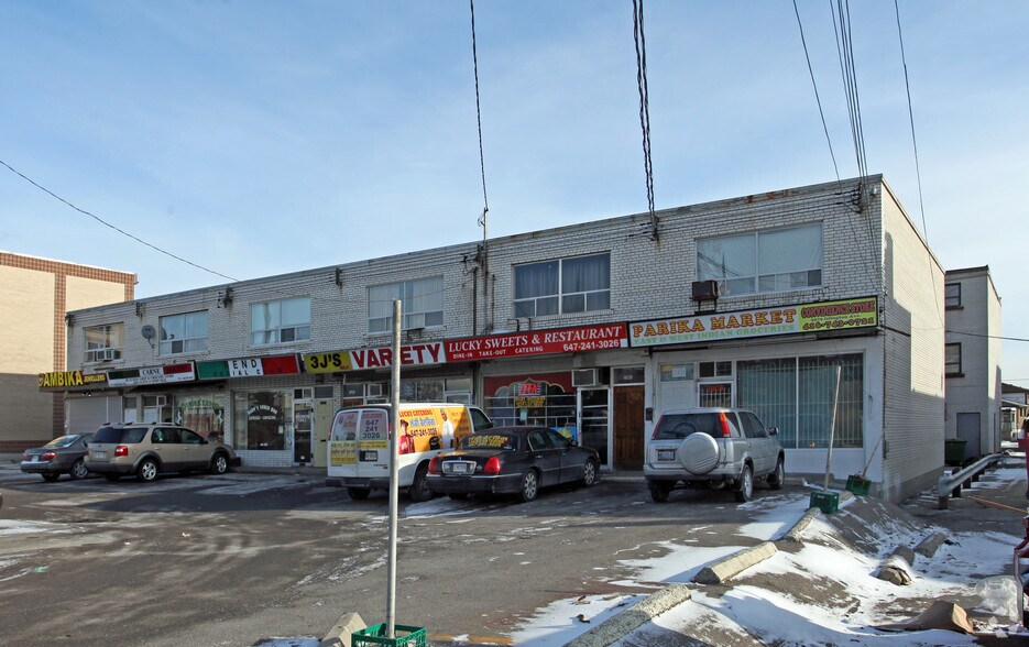 Primary Photo Of 2979-3001 Islington Ave, Toronto General Retail For Lease