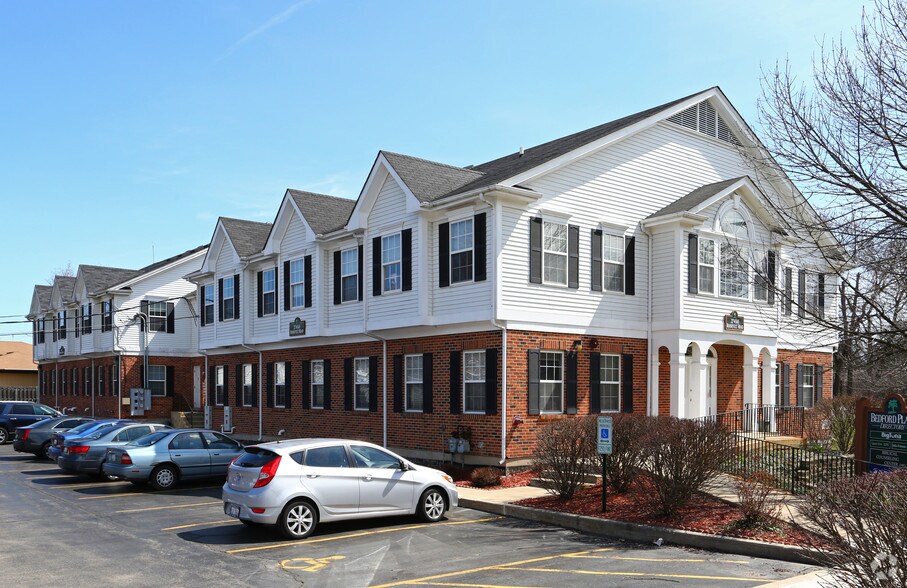 More Photos Of 27W140 Roosevelt Rd, Winfield Medical For Lease