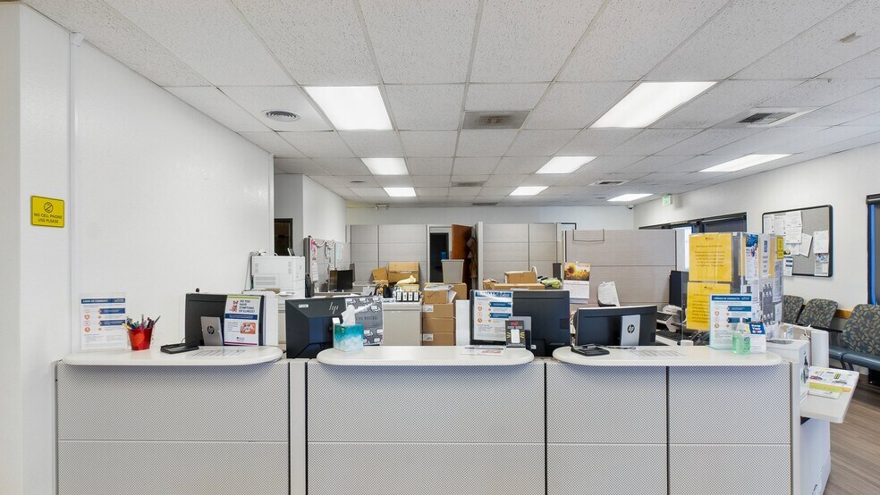 More Photos Of 3055 W Ramsey St, Banning Medical For Lease