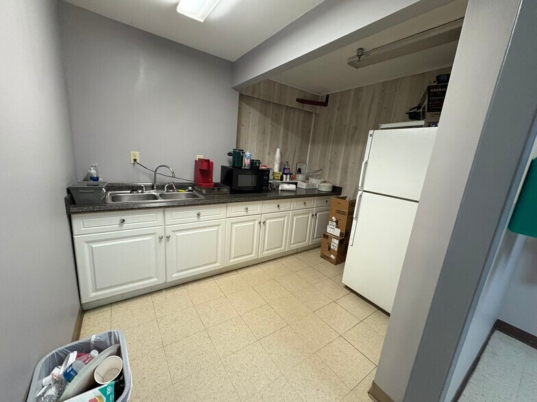 More Photos Of 7381 Hawkinsville Rd, Macon-Bibb Flex For Lease