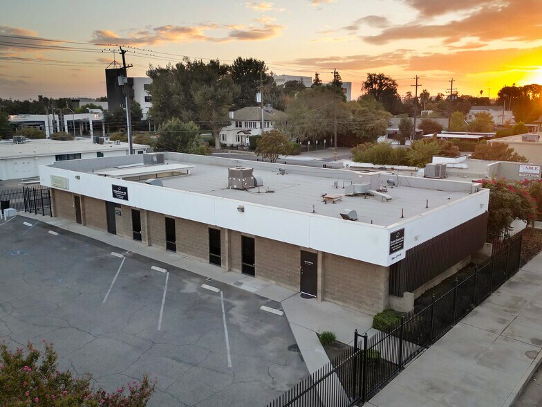 More Photos Of 2119 17th St, Bakersfield Medical For Sale