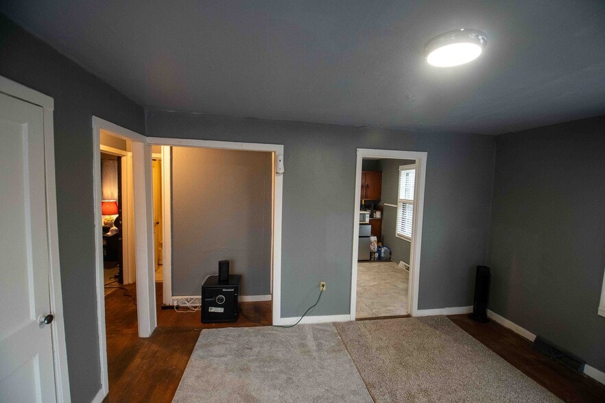 More Photos Of 128 Summit St, Charlottesville Apartments For Sale