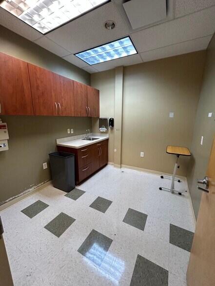 More Photos Of 401 Monroe Tpke, Monroe Unknown For Lease