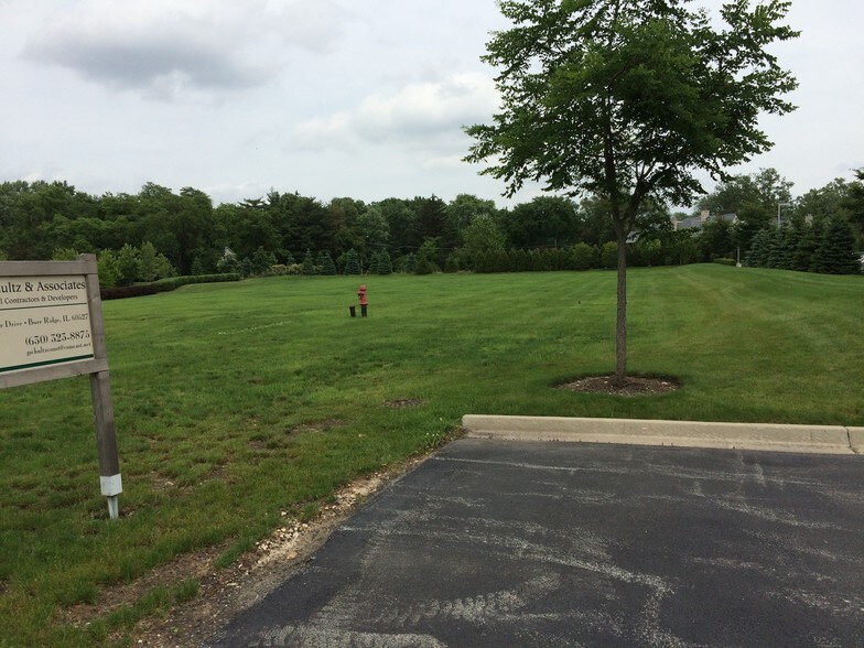 More Photos Of 901 McClintock Dr, Burr Ridge Land For Sale