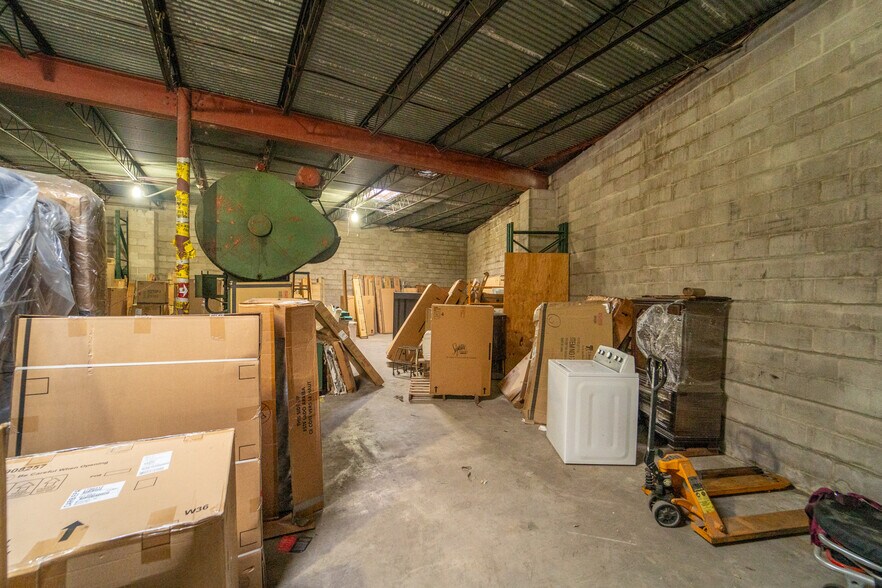 More Photos Of 3505 Houston Hwy, Victoria Warehouse For Sale