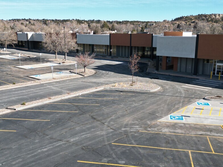 More Photos Of 3910 Palmer Park Blvd, Colorado Springs Unknown For Lease