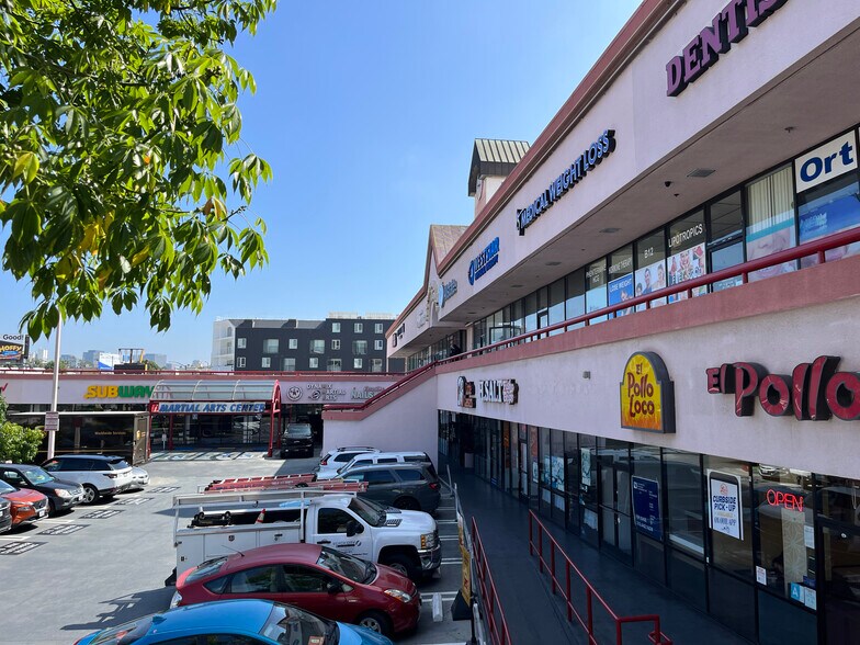 More Photos Of 11870 Santa Monica Blvd, Santa Monica Unknown For Lease