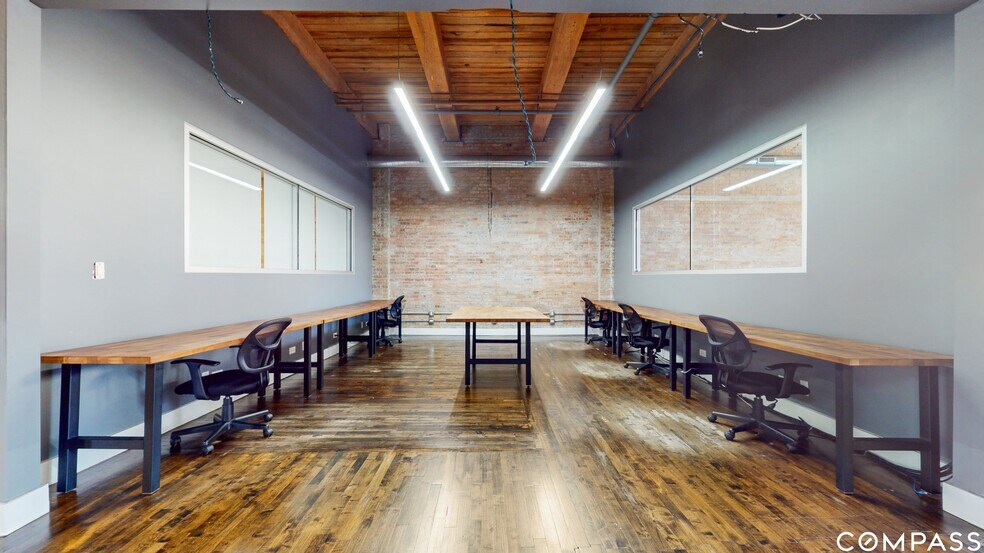More Photos Of 2241 S Wabash Ave, Chicago Loft Creative Space For Sale