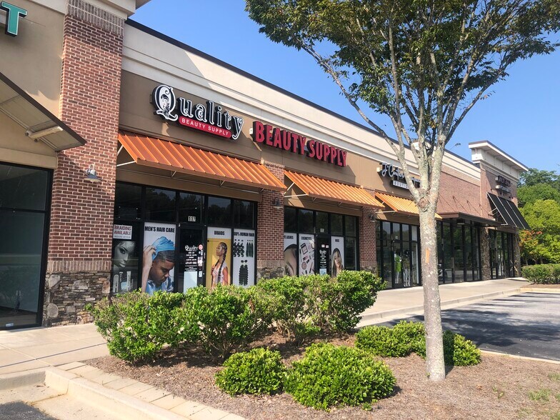 More Photos Of 1132-1142 Athens Hwy, Grayson General Retail For Sale