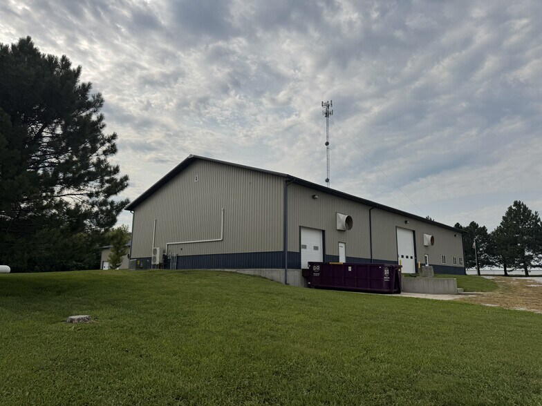 More Photos Of 351 S 12th Rd, Cortland Warehouse For Lease
