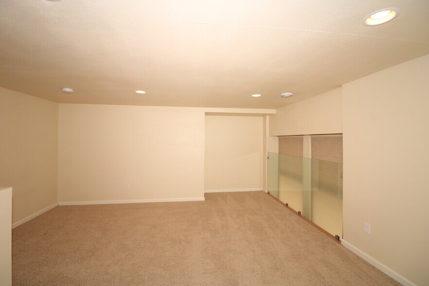 More Photos Of 11 S Main St S, Crosby Apartments For Sale