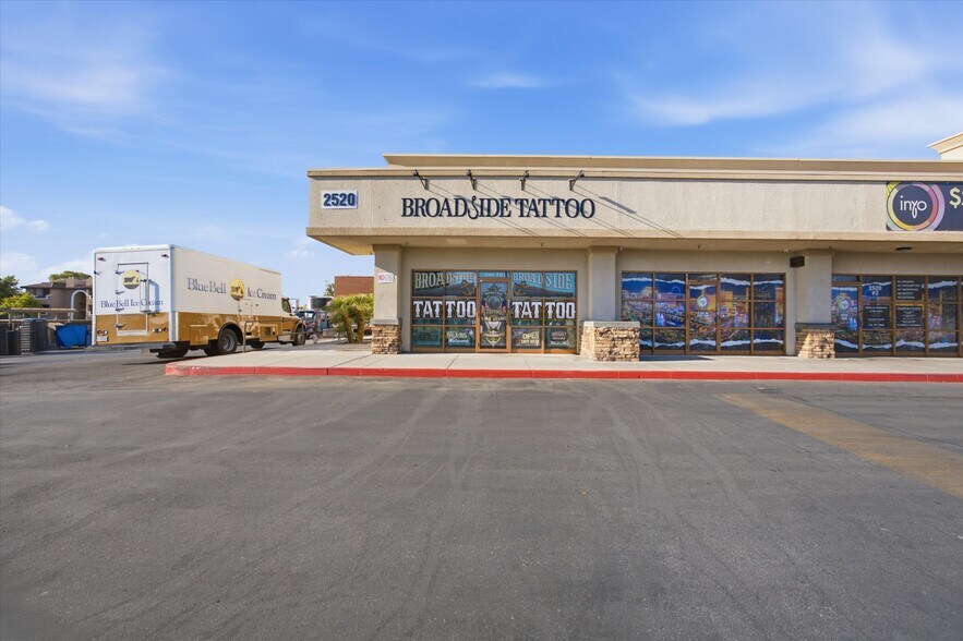 More Photos Of 2520 S Maryland Pky, Las Vegas General Retail For Sale