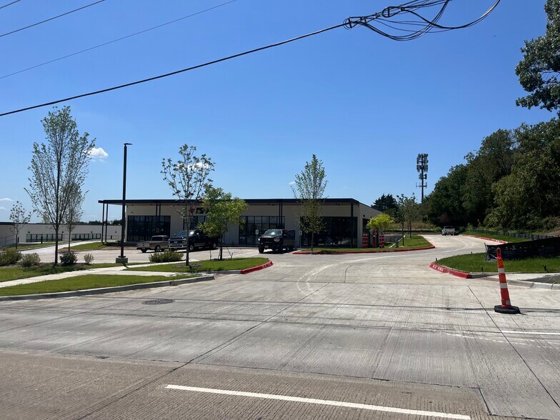 More Photos Of 3801 Virginia Pky, McKinney Storefront For Lease