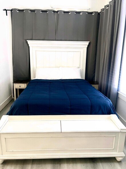 More Photos Of 203 S Lockwood Dr, Houston Apartments For Sale