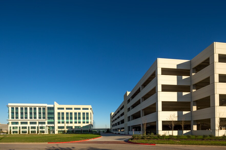 More Photos Of 24275 Katy Fwy, Katy Office For Lease