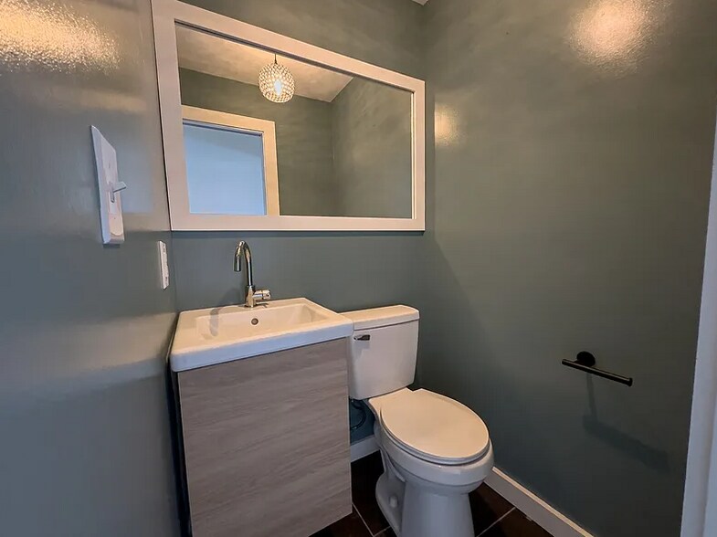 More Photos Of 1832-1834 Callowhill St, Philadelphia Apartments For Sale