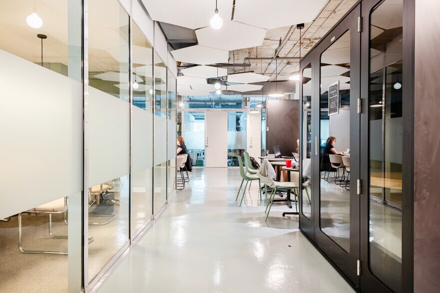 More Photos Of 45 W 67th St, New York Coworking Space