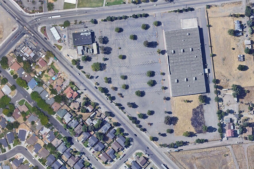 More Photos Of 2180 E Mariposa Rd, Stockton Freestanding For Sale