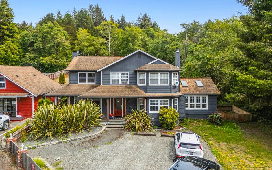 More Photos Of 3415 Patricks Point Dr, Trinidad Lodge Meeting Hall For Sale
