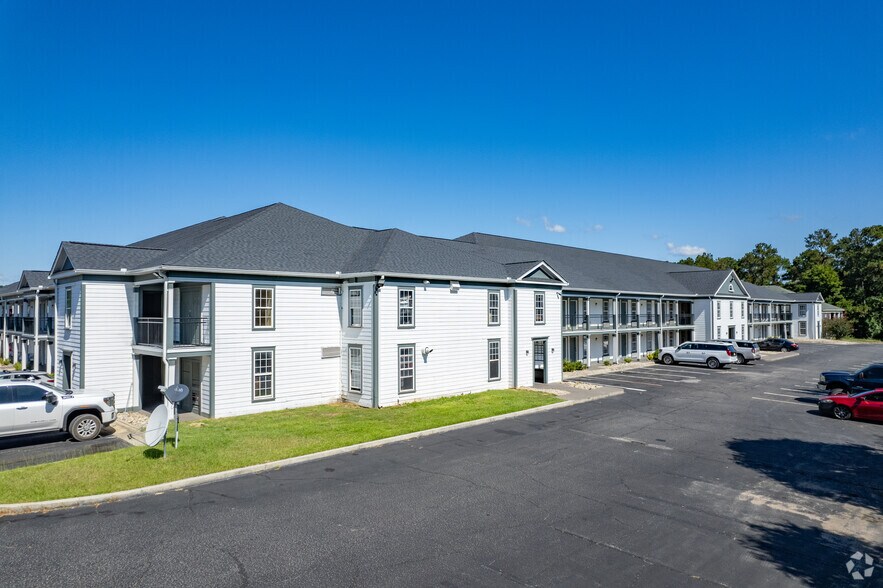 More Photos Of 8929 Old Number Six Hwy, Santee Hotel For Sale
