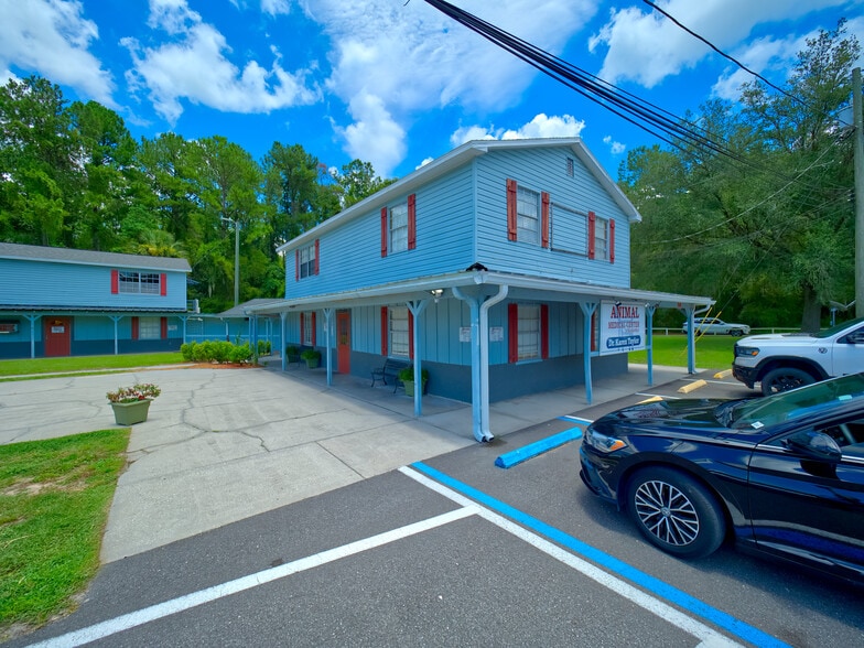 Primary Photo Of 22287-22299 Cortez Blvd, Brooksville Unknown For Lease
