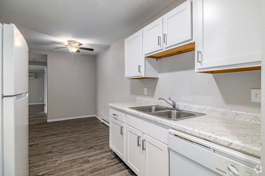 More Photos Of 5943 Walnut Cir E18, Toledo Apartments For Sale