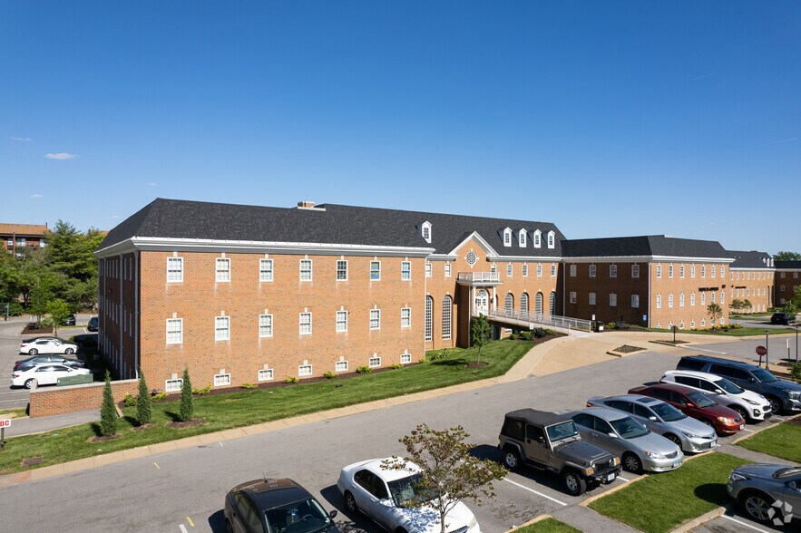 More Photos Of 522 N New Ballas Rd, Creve Coeur Medical For Lease