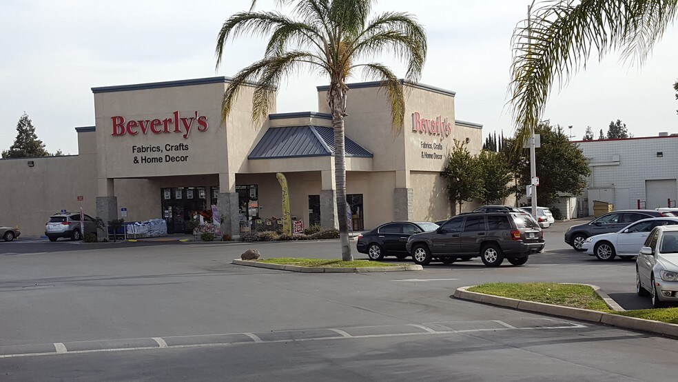 More Photos Of 2013 Evergreen Ave, Modesto Freestanding For Sale