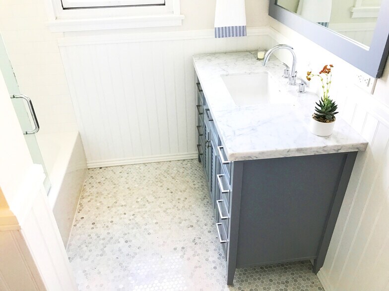 More Photos Of 1257 S Cloverdale Ave, Los Angeles Apartments For Sale