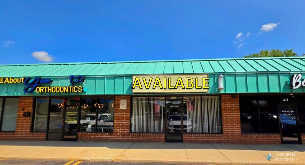 More Photos Of 273 W Elk Trl, Carol Stream General Retail For Lease