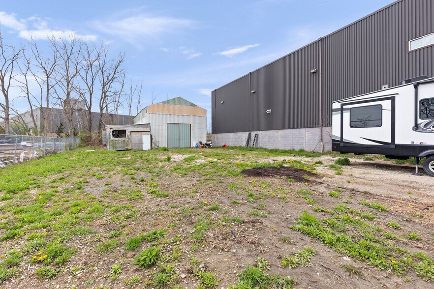 More Photos Of 1725 Rossi Dr, Tecumseh Distribution For Sale