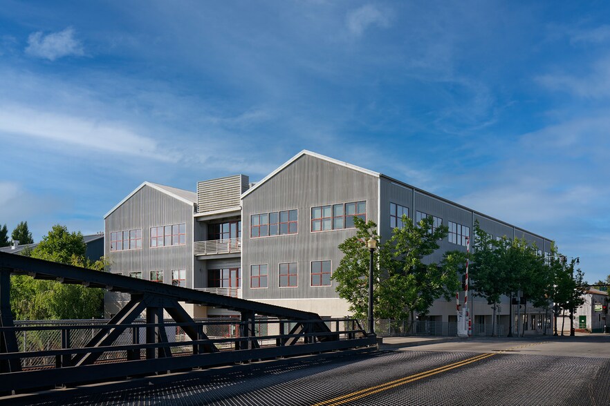 More Photos Of 201 1st St, Petaluma Office For Sale
