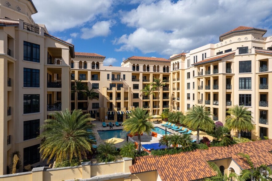More Photos Of 200 E Palmetto Park Rd, Boca Raton Apartments For Lease
