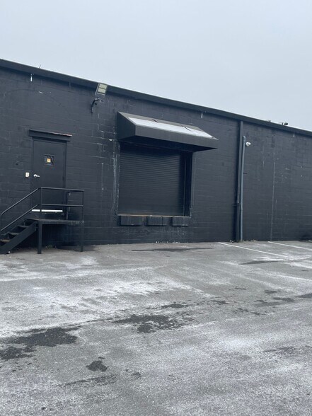 More Photos Of 3425 Sinclair Ln, Baltimore Warehouse For Sale