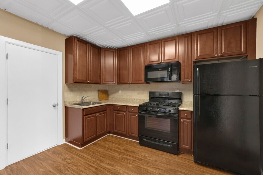 More Photos Of 127 Parker Ave, Passaic Multifamily For Sale