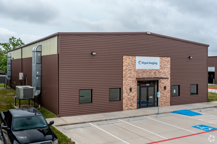 More Photos Of 13462 FM 529 Rd, Houston Light Distribution For Sale