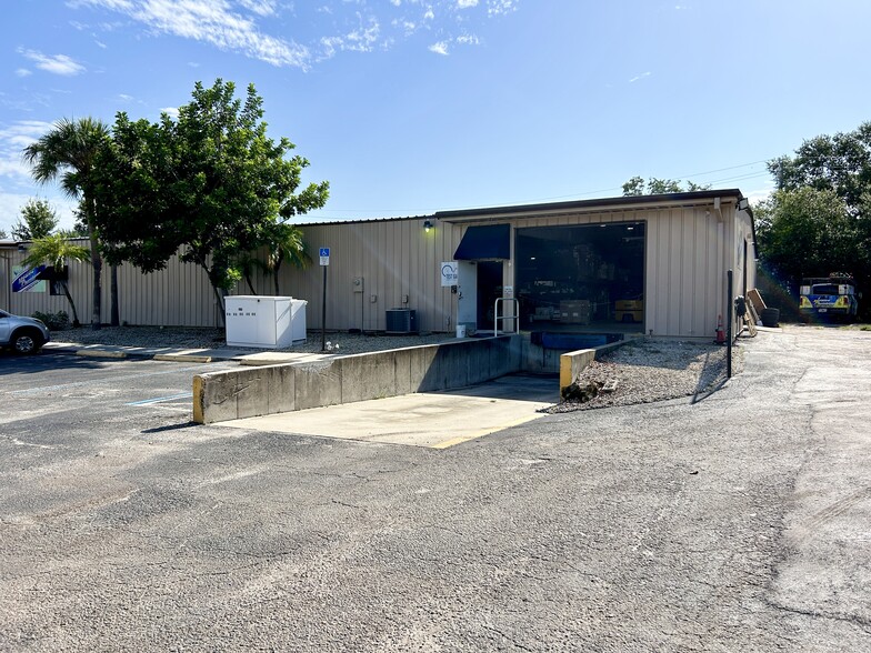 Primary Photo Of 715 E 60th St Ct, Bradenton Warehouse For Lease