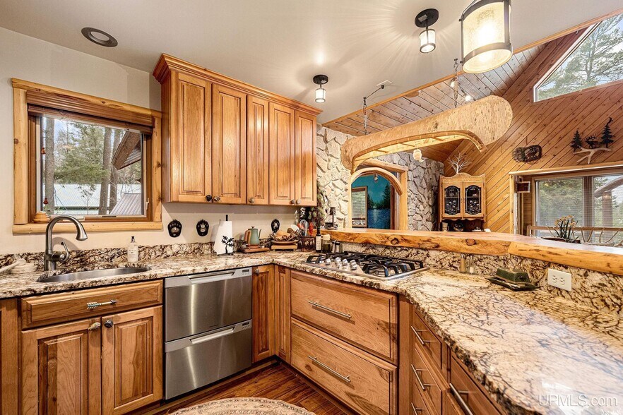 More Photos Of 505 E Bass Woods Ln, Gwinn Specialty For Sale