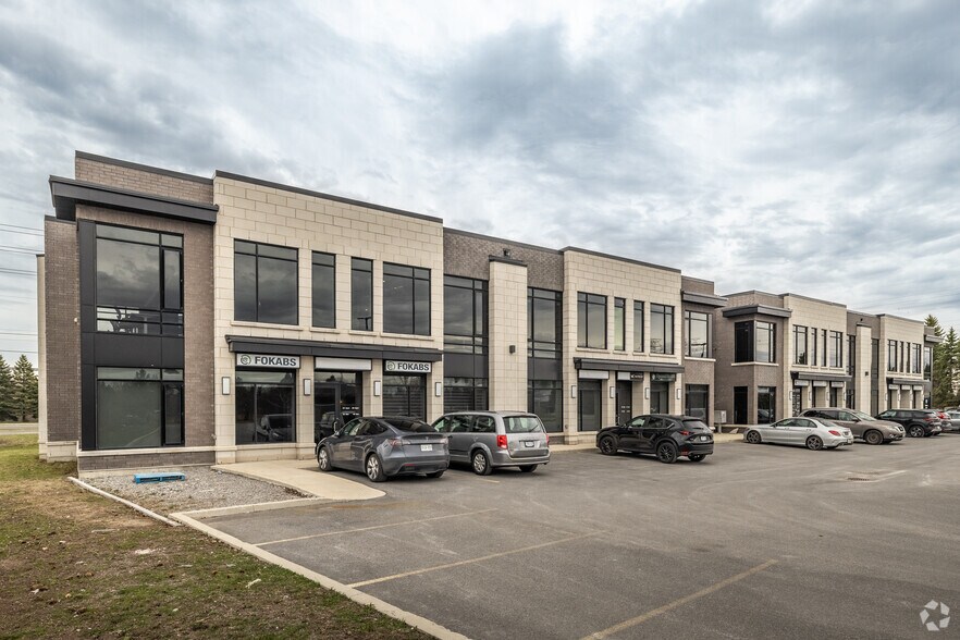 More Photos Of 2500 St. Laurent Blvd, Ottawa Medical For Sale