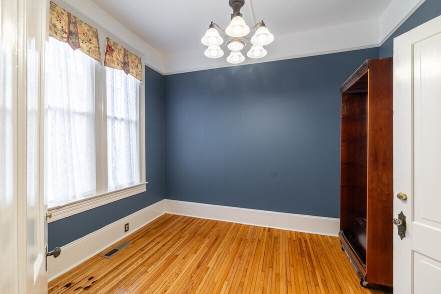 More Photos Of 892 Prince Ave, Athens Medical For Lease