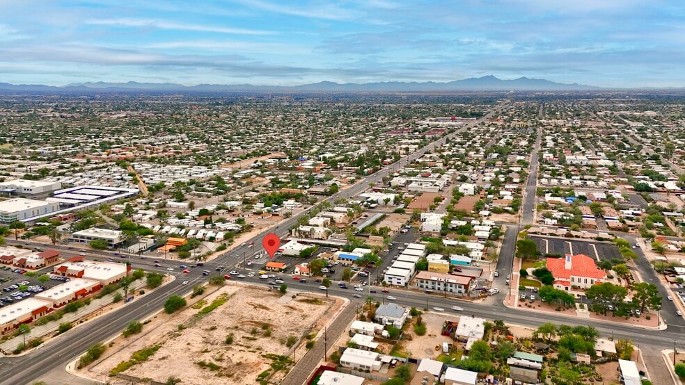 More Photos Of 3854 E Fort Lowell Rd, Tucson Freestanding For Sale